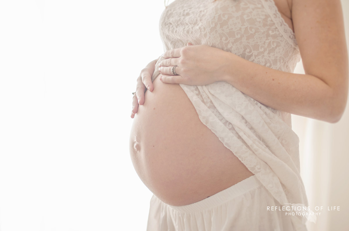 niagara-region-maternity-portraits (9).jpg