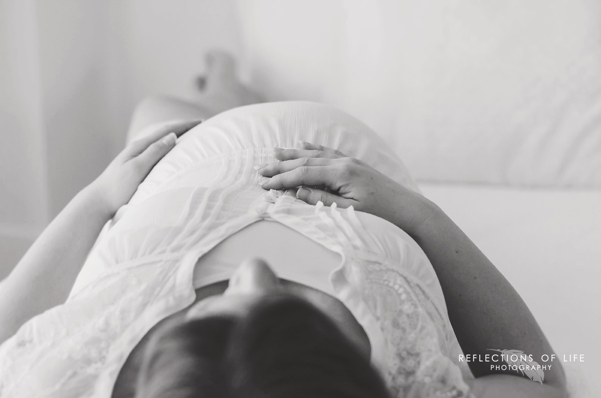 niagara-on-maternity-photographer (8).jpg