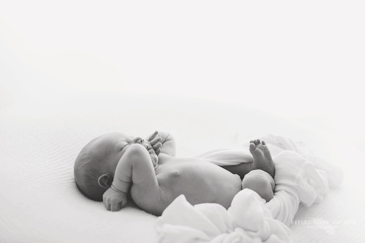 grimsby-on-newborn-photographer (5).jpg
