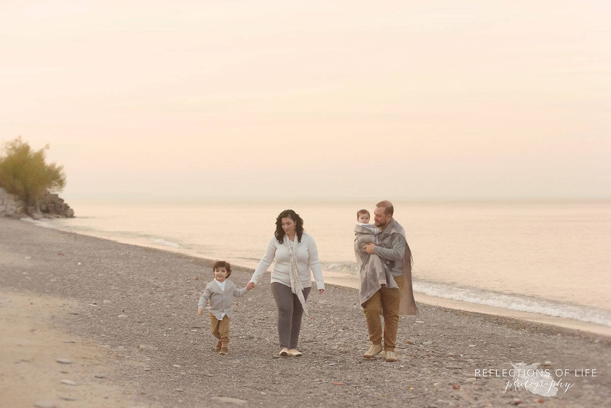 Grimsby family photographer of people on the beach at sunset