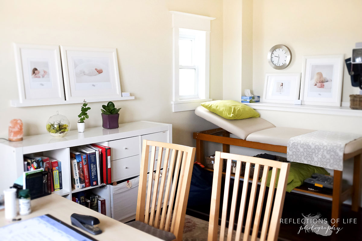 Light and Airy Newborn and Maternity Photos in Lincoln Midwives Office Ontario Canada