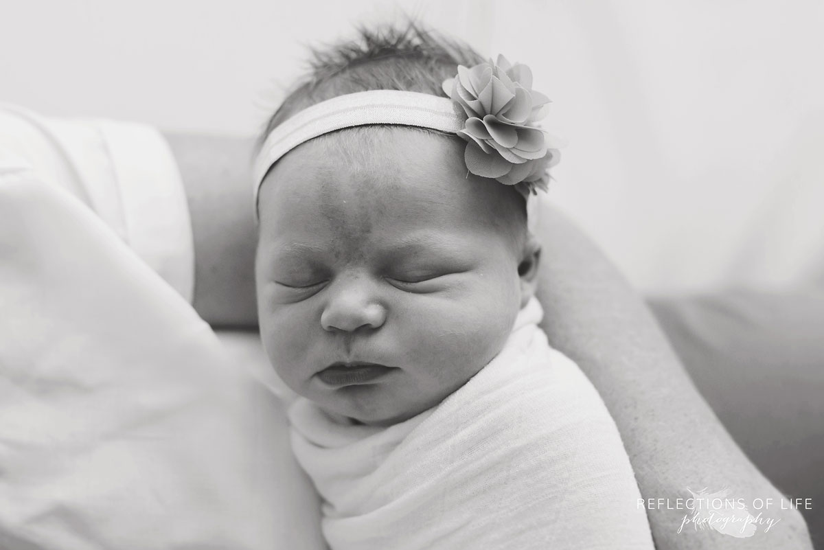 009 Niagara Region beautiful natural baby photography
