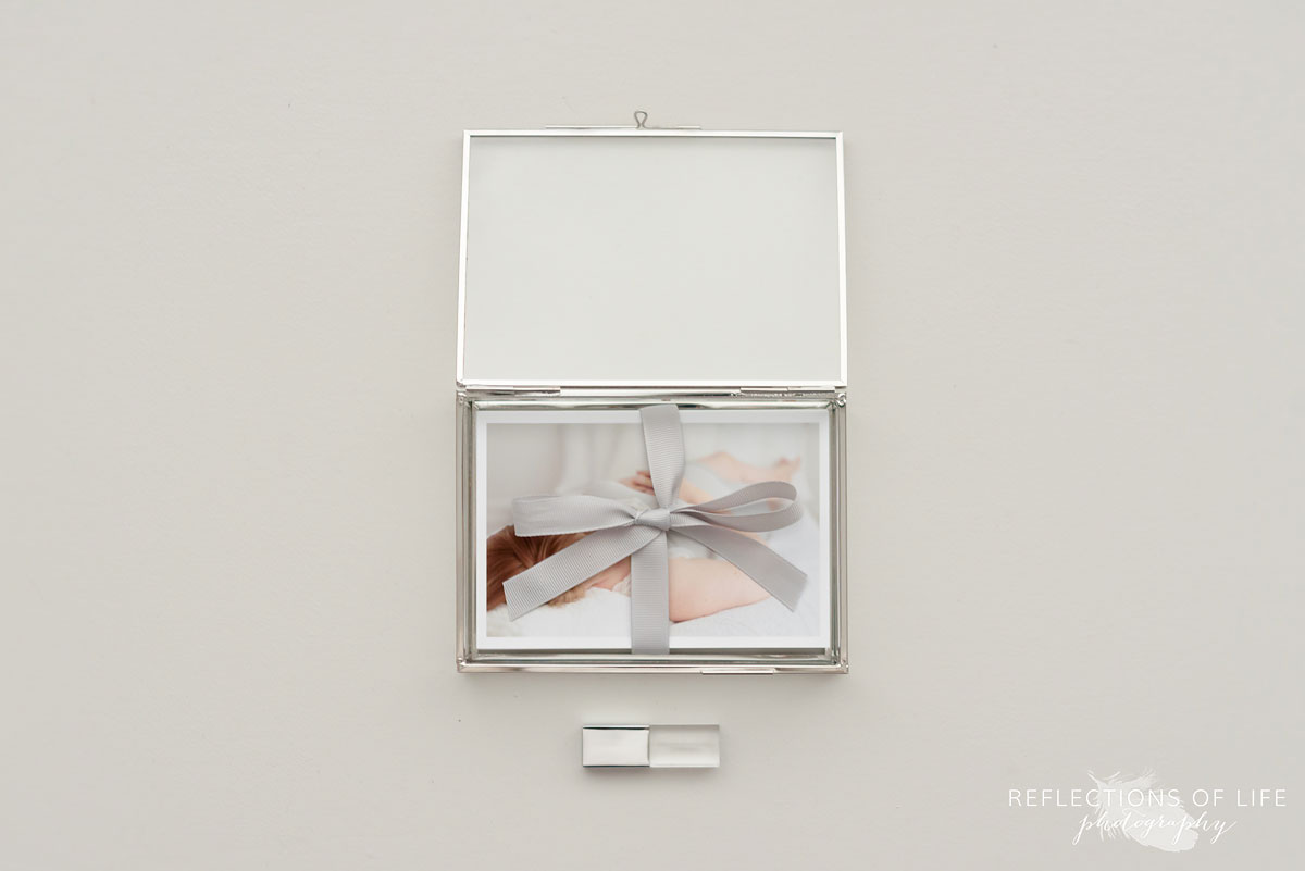 Beautiful Glass Proof Box for Maternity Portraits