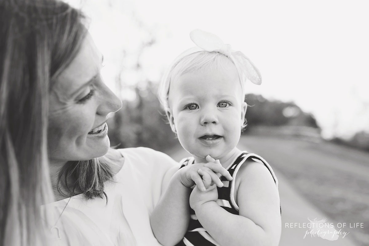 005 Mama and daughter professional photography