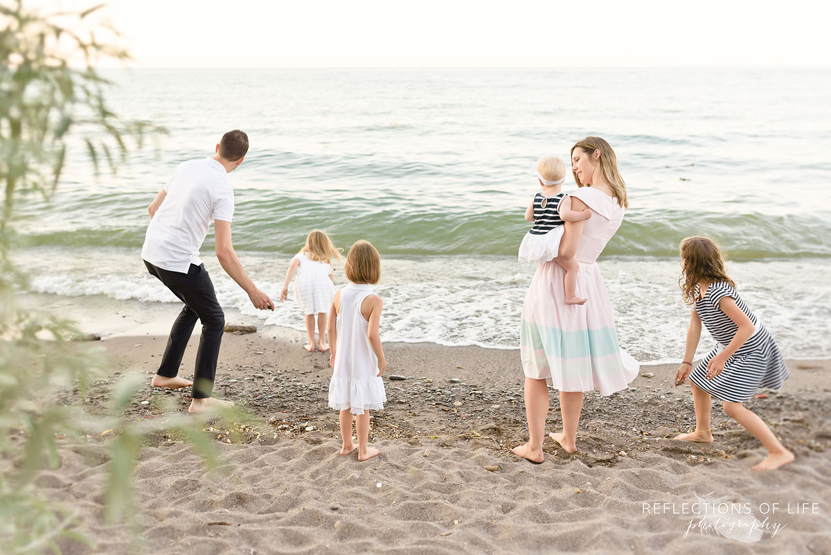006 professional family photos on the beach Ontario Canada