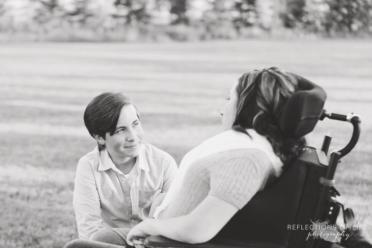 003 Niagara Family Photographer for people with disabilities