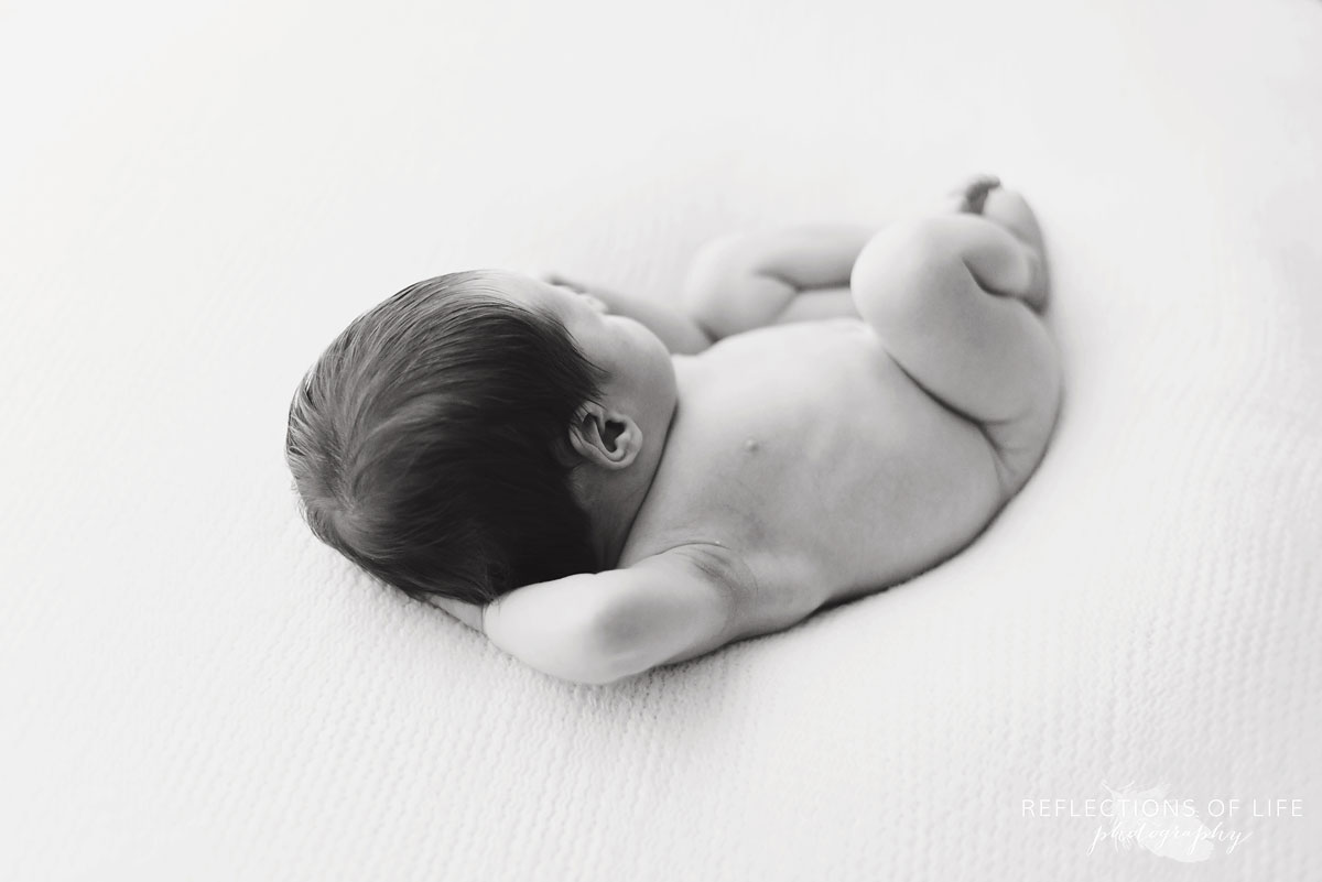 022 niagara newborn photography baby hair and body