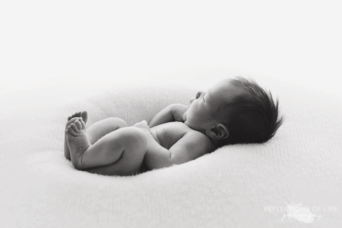 Black and white newborn baby photography in Niagara Ontario