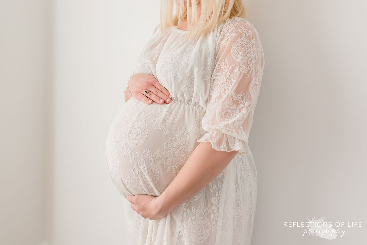 Grimsby Ontario Niagara Maternity Photographer