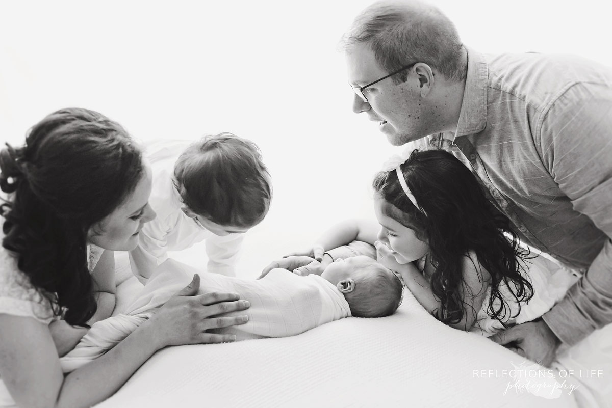 Niagara Region of Ontario Newborn and Family Photographer