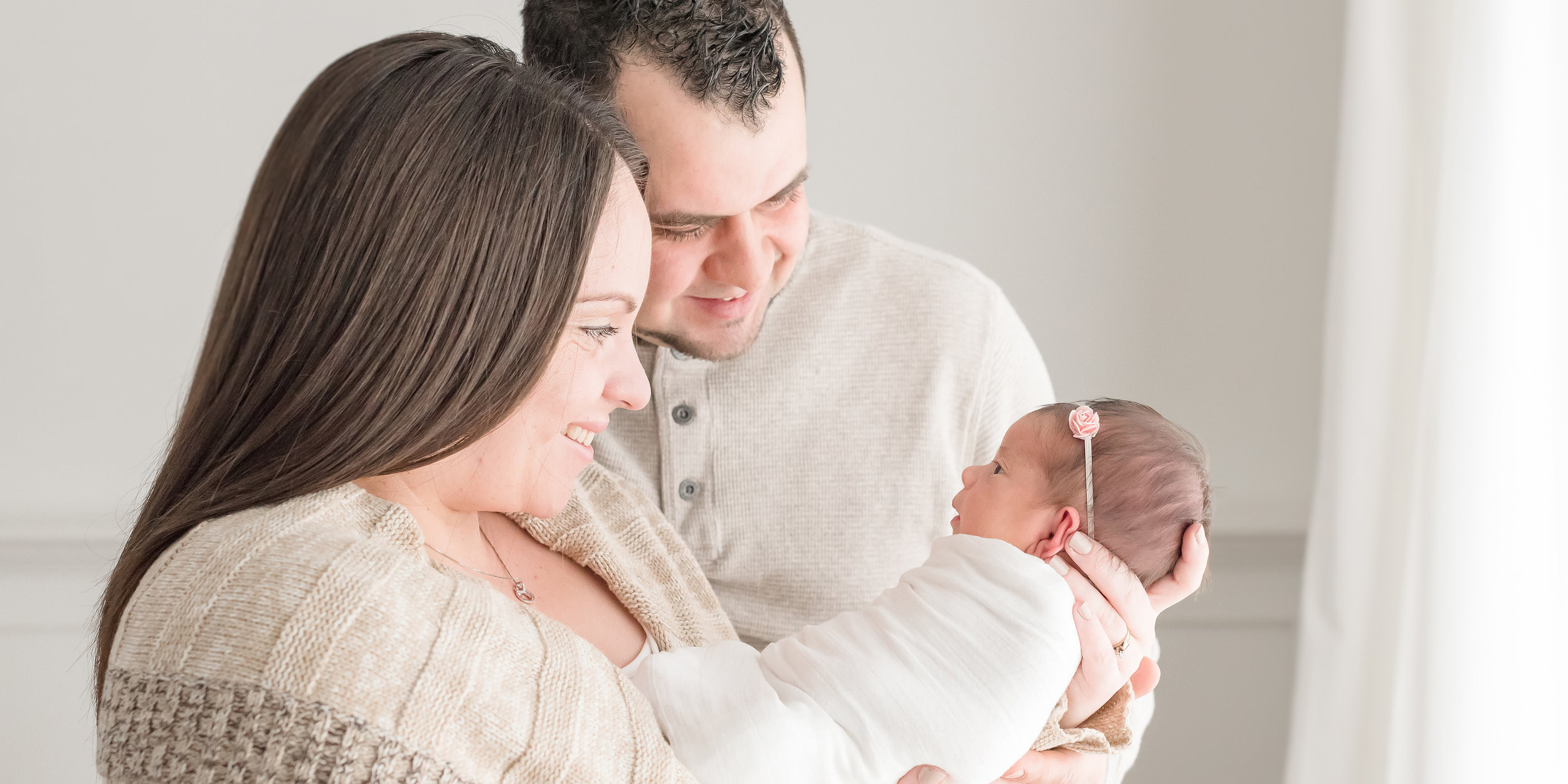 008 Niagara Newborn Photography.jpg