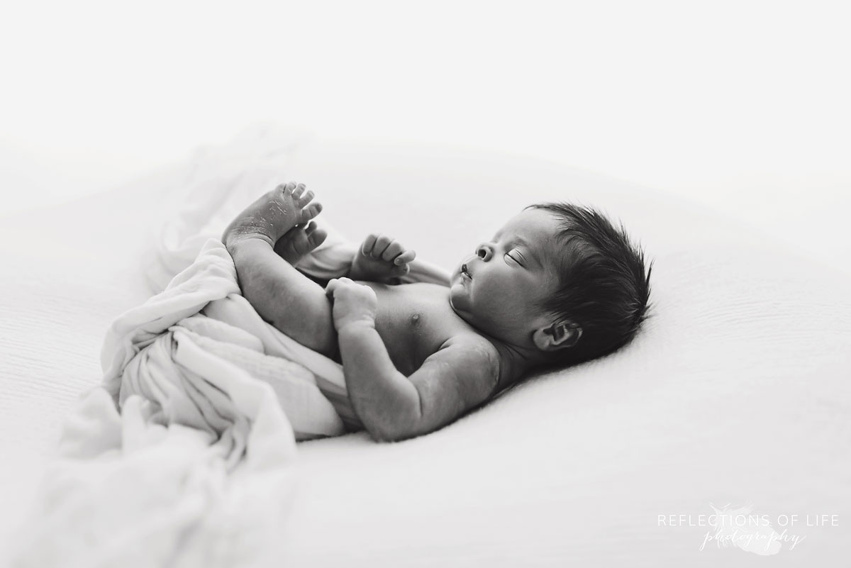 053-Evason-Newborn-BW.jpg