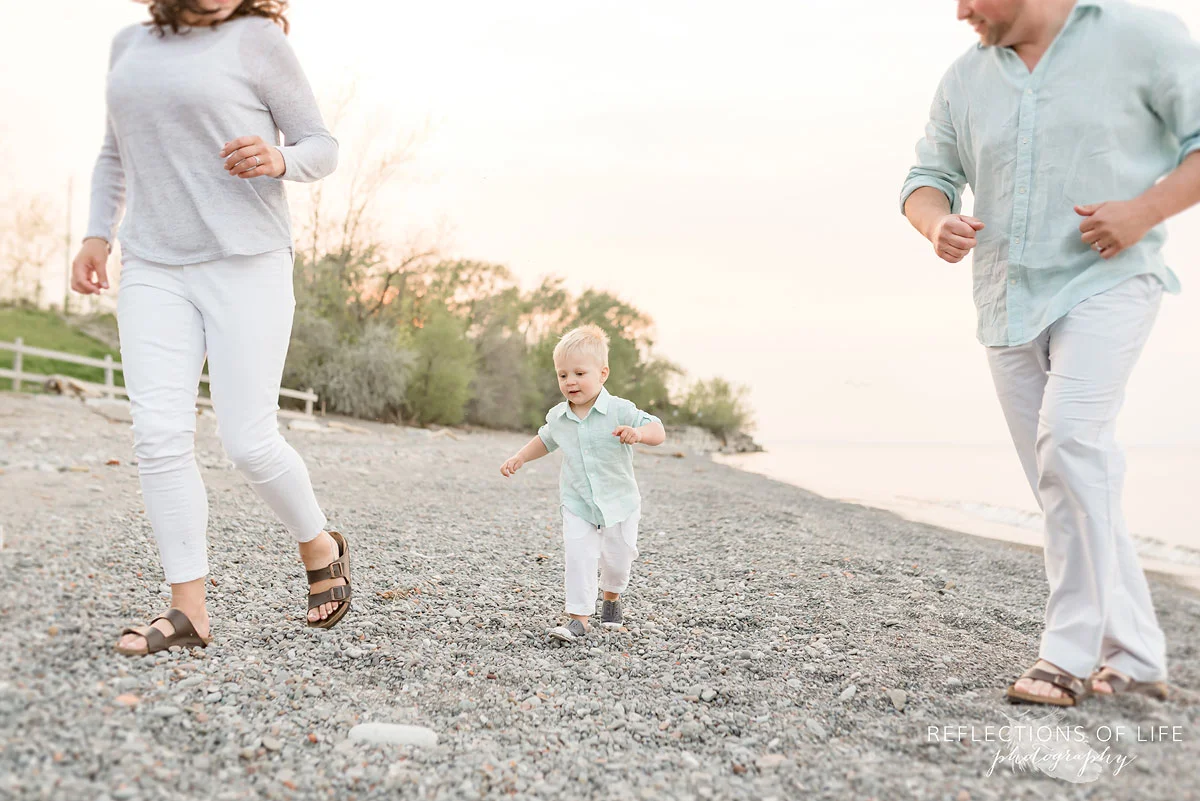 Family+photography+in+Grimsby+Ontario+by+Karen+Byker.jpg