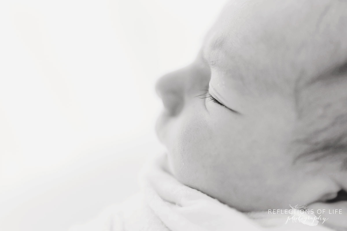 newborn eyelashes