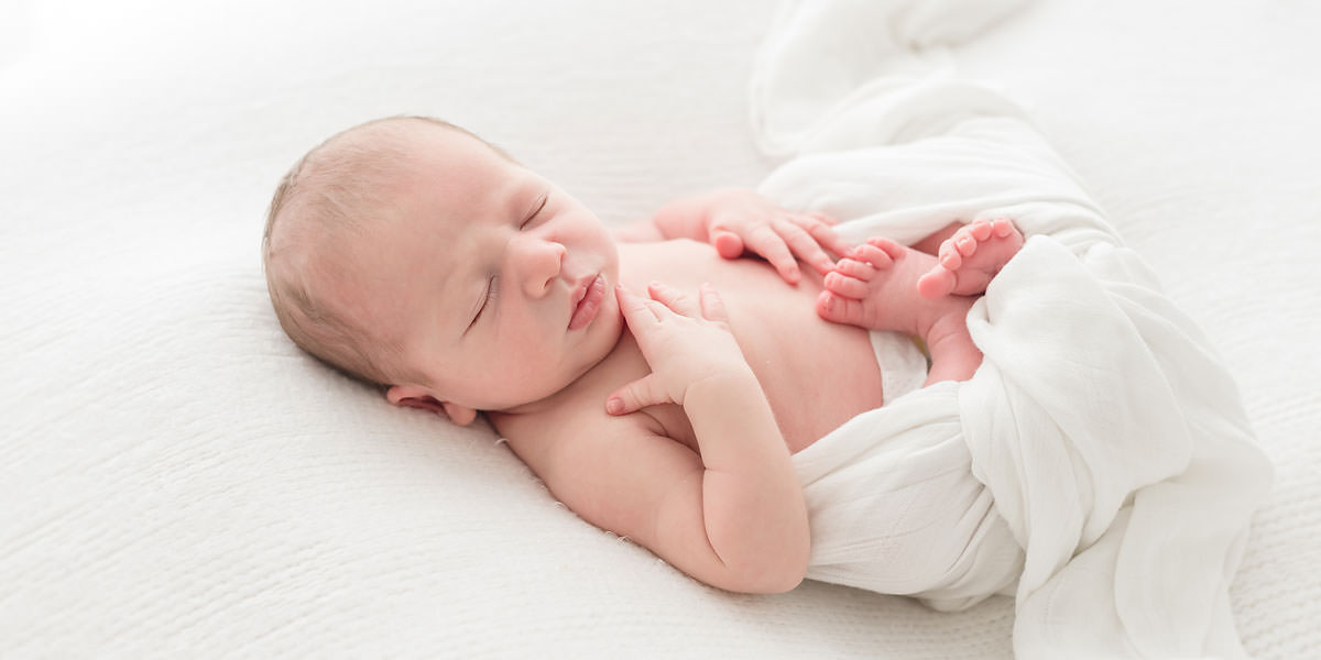 Grimsby Newborn and Family Photographer