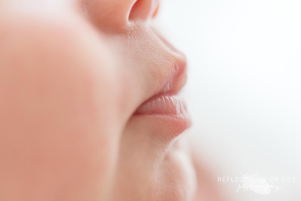 Newborn baby lips.jpg