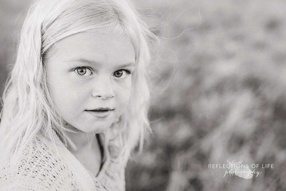 Niagara Region child photography in black and white