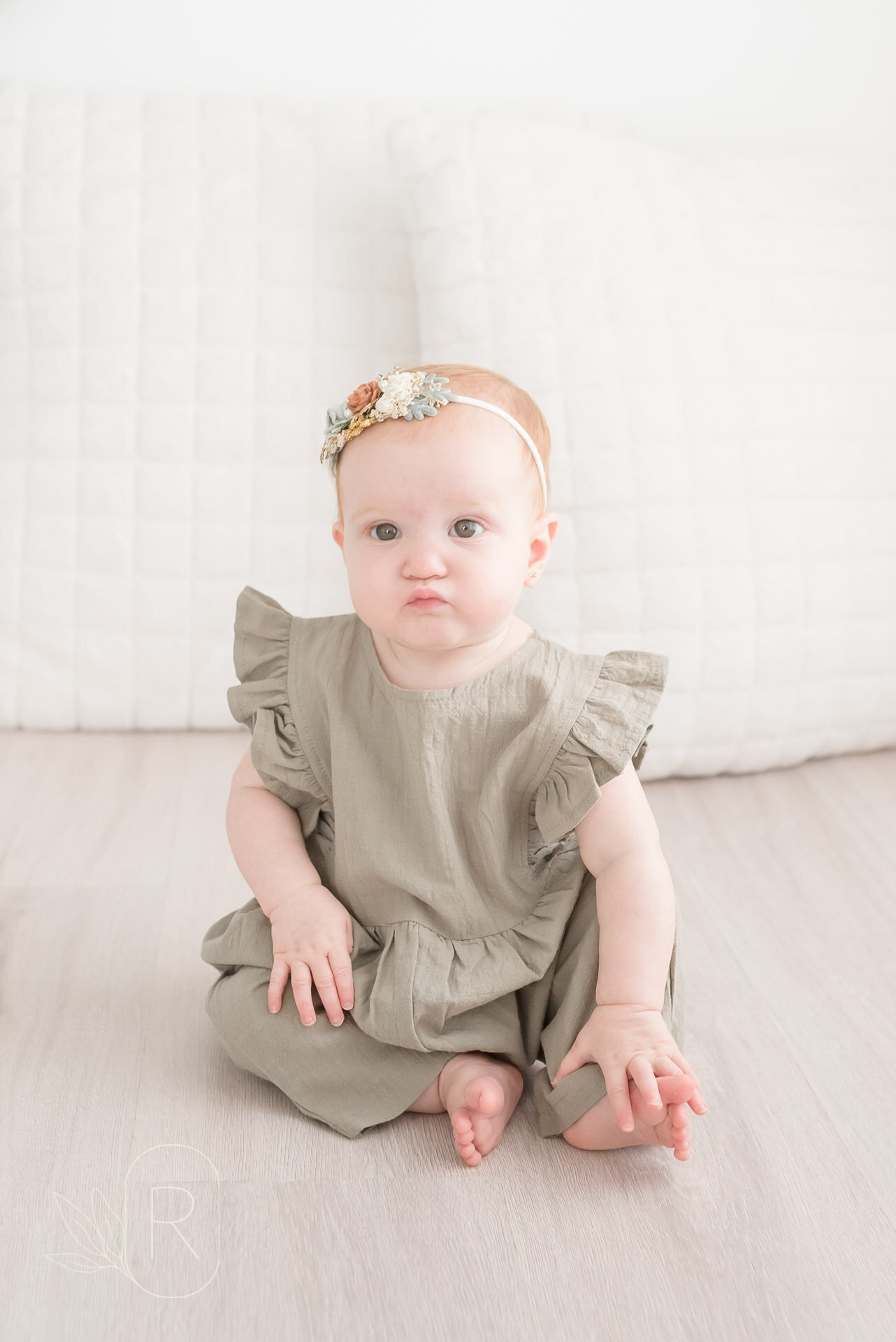 nine month photography session