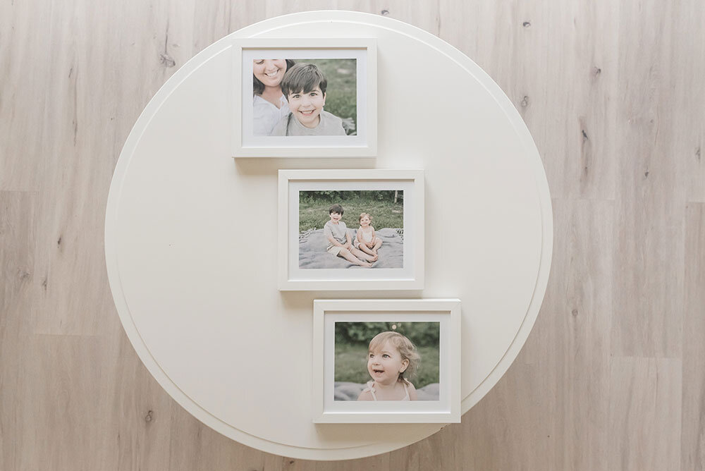 Niagara family photography wall display.jpg