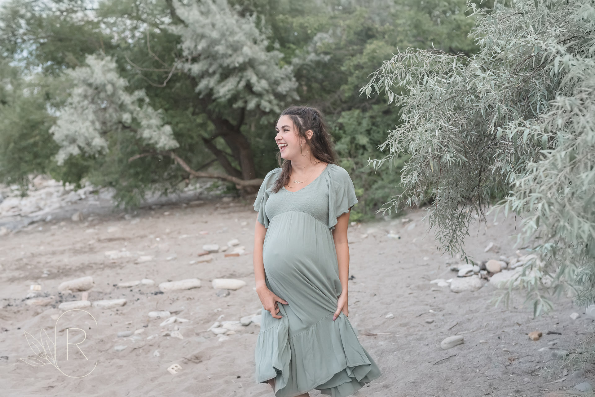 maternity photography for mothers