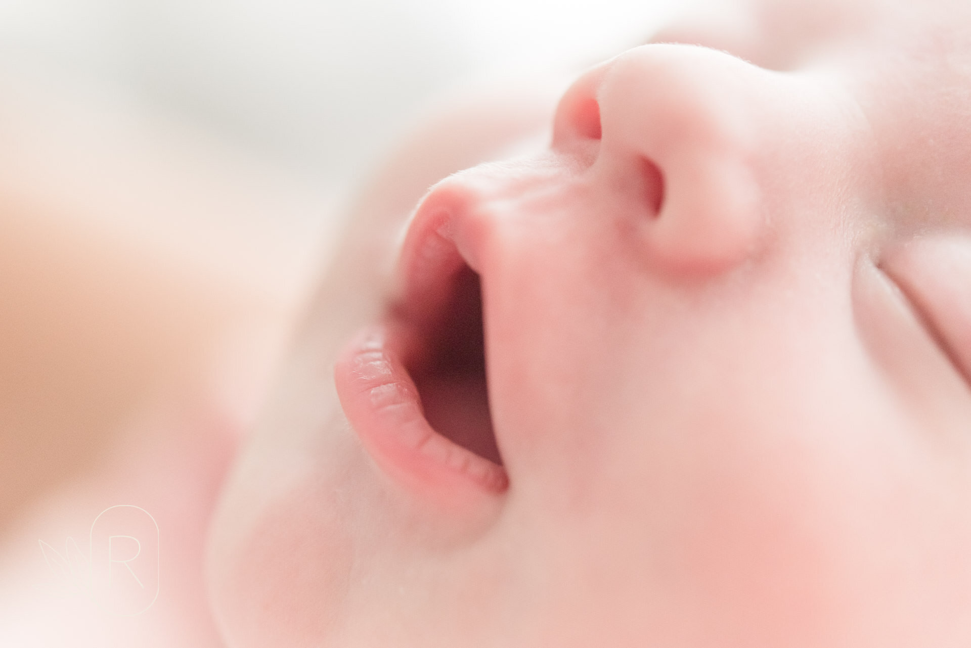 baby yawn newborn photography