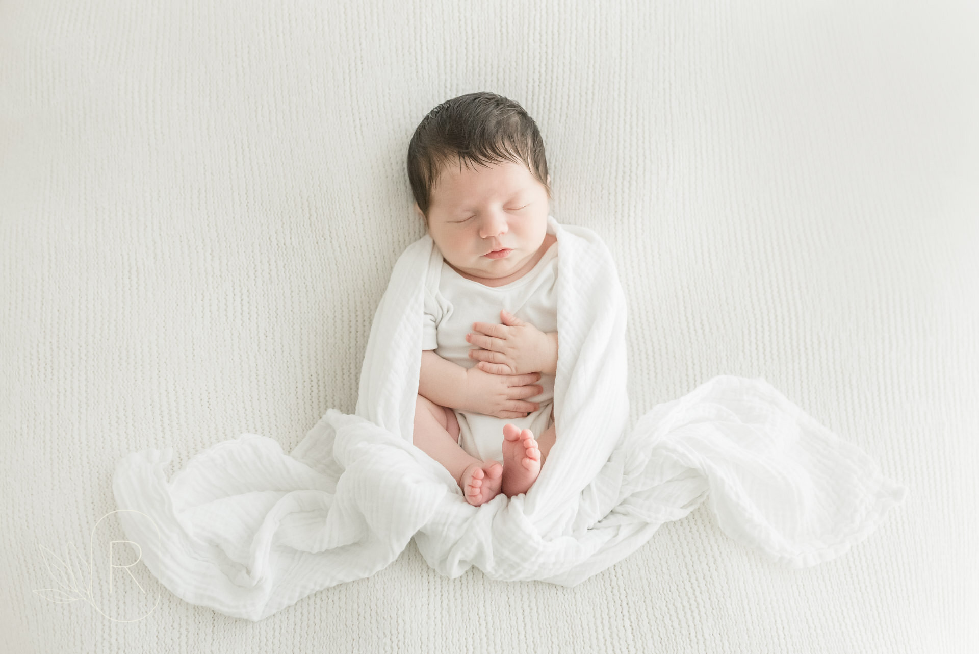 newborn baby poses