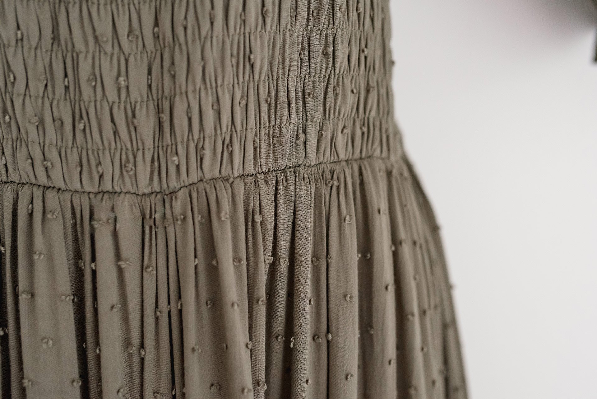 473-Wardrobe-for-Niagara-Ontario-Canada-Photography-Studio.jpg