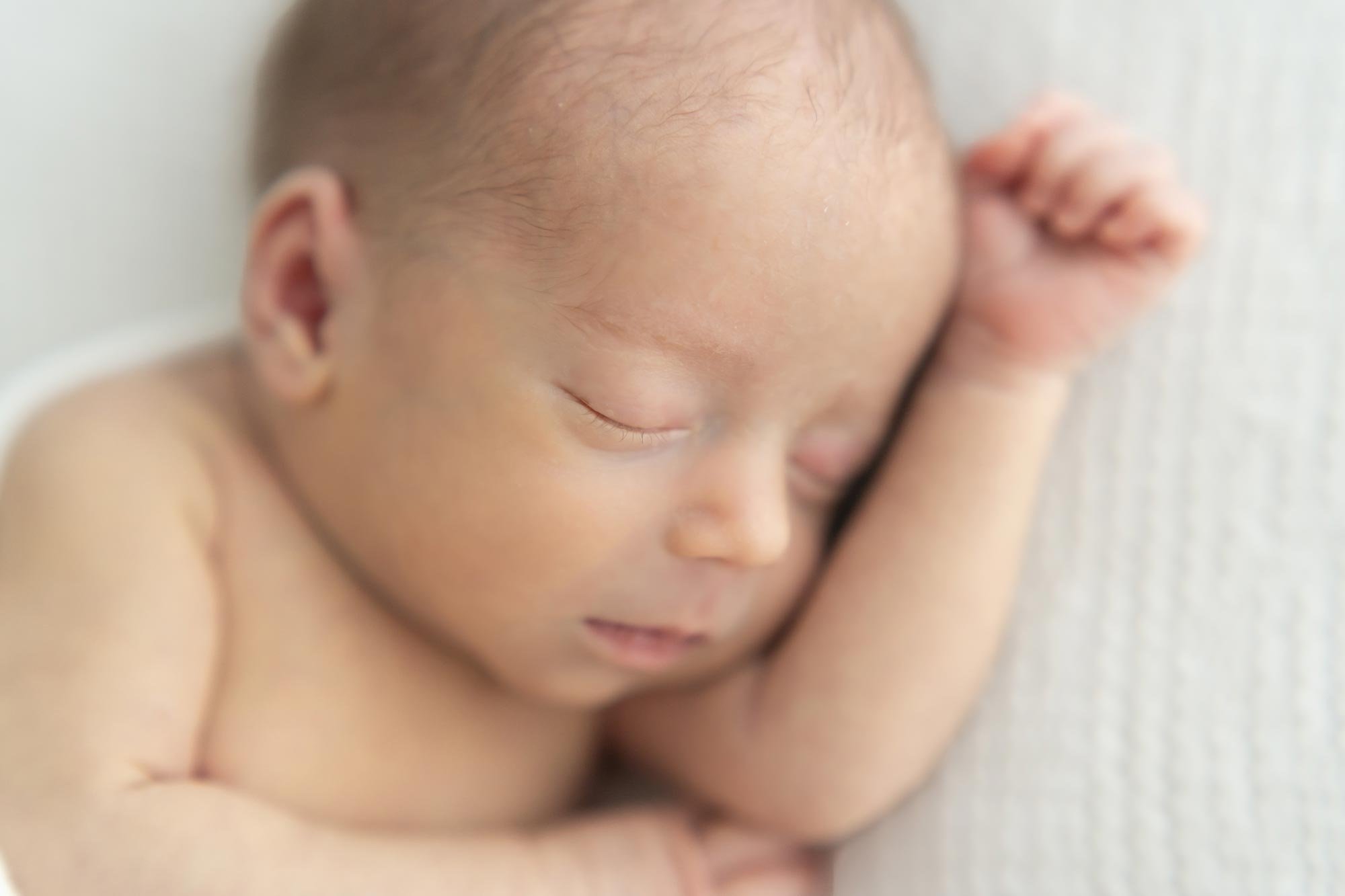 Newborn baby face close up Niagara Baby Photographer.jpg