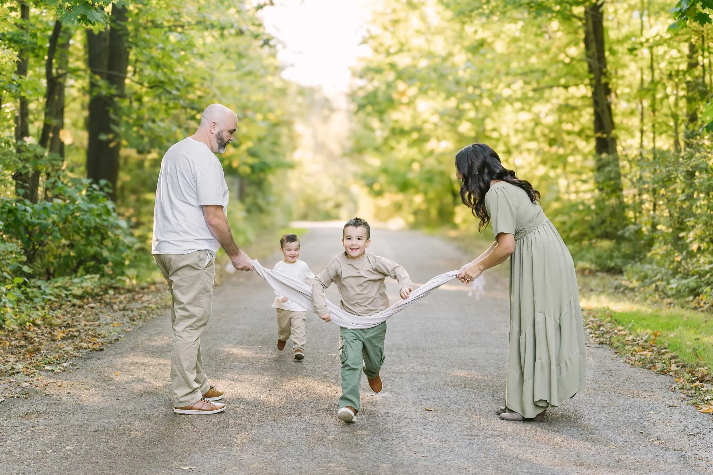 Fun Family Photoshoot — free download