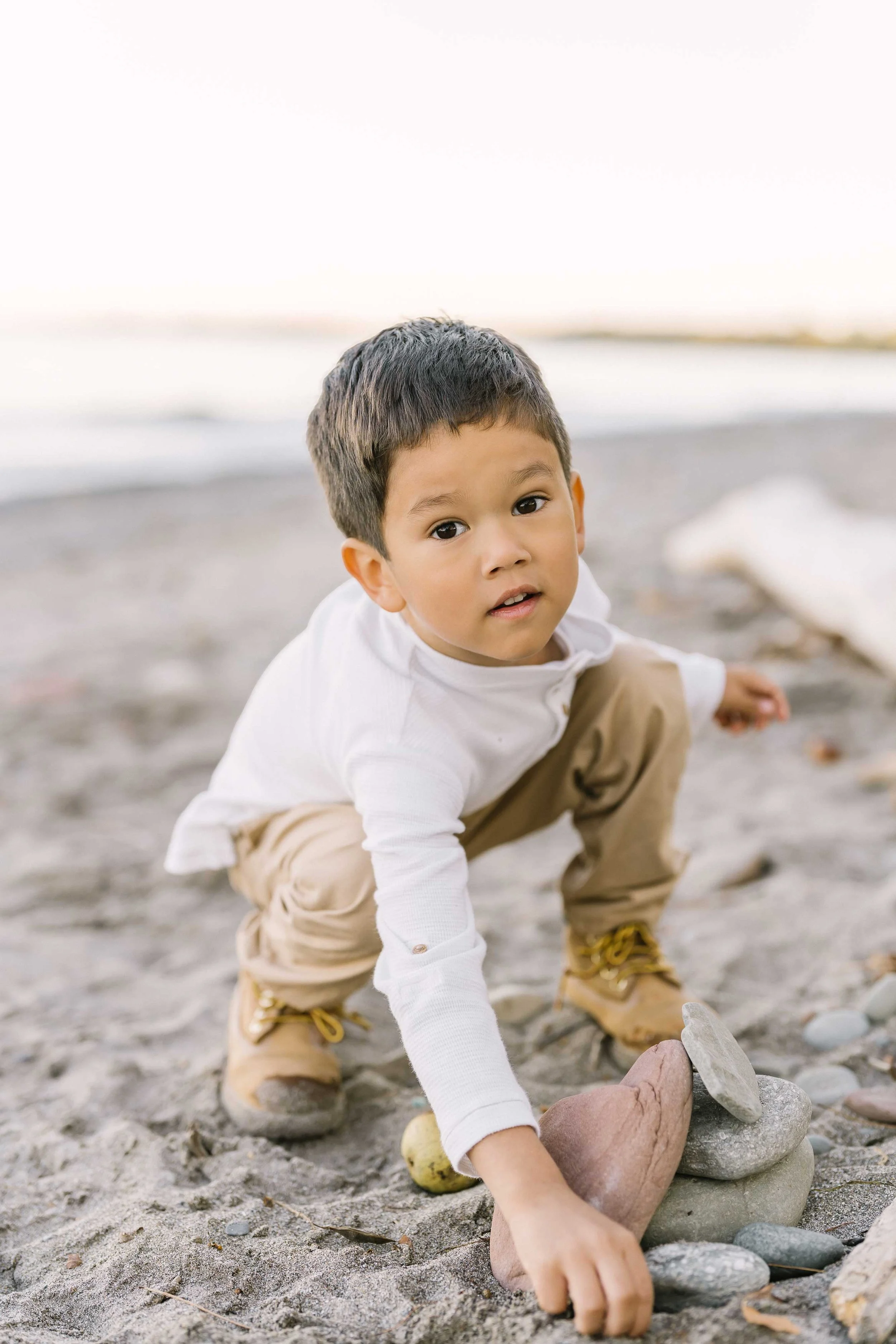 Outdoor beach family sessions