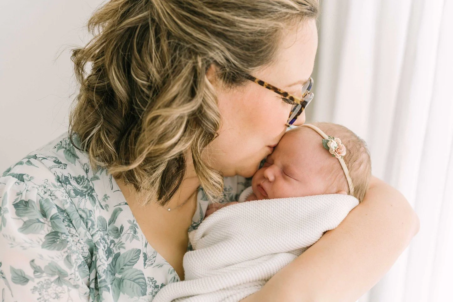 Right now you&rsquo;re their safe place.⁠
⁠
And one day, this photo will remind them.⁠
⁠
Babies don&rsquo;t remember the sleepless nights.⁠ They don&rsquo;t remember the laundry piles.⁠
⁠
But they will grow up seeing photos like this.⁠ 

And they'll 