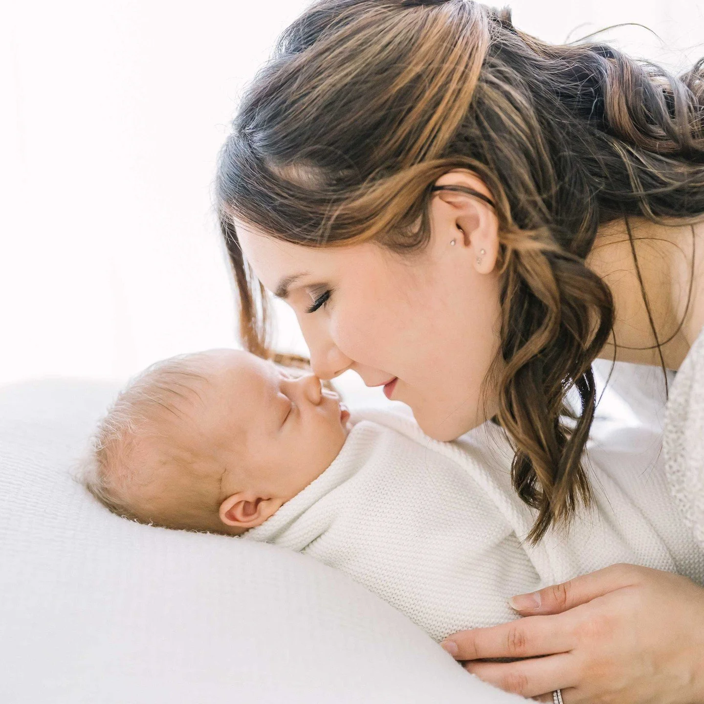 Happy Mother's Day to every mom who is in the thick of it right now.⁠
⁠
The sleepless nights. The wonder. The love that doesn't even have words yet.⁠
⁠
You're doing something extraordinary. I hope someone reminds you of that today.⁠
⁠
🤍⁠
⁠
#niagaram