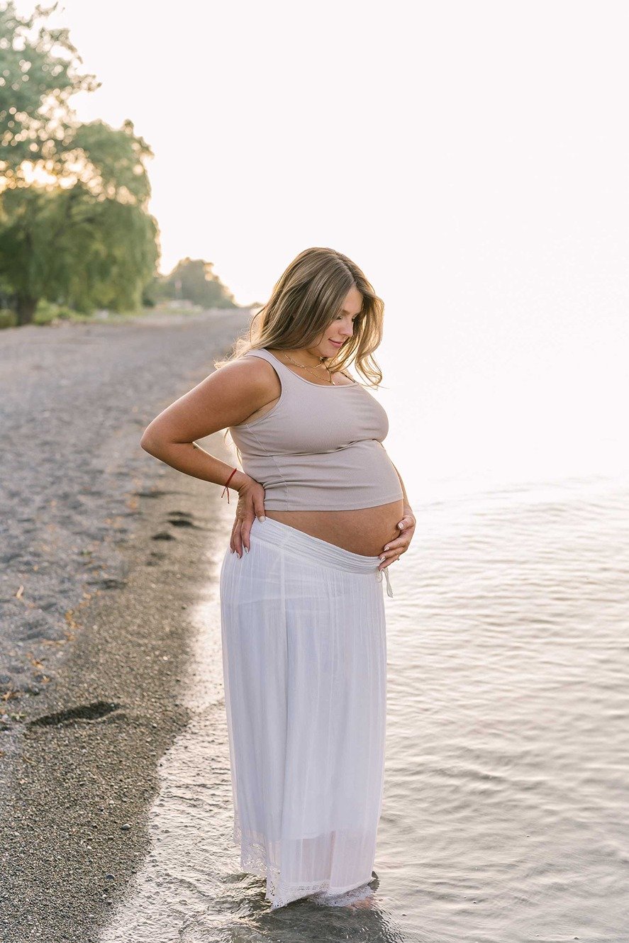maternity outdoor photos