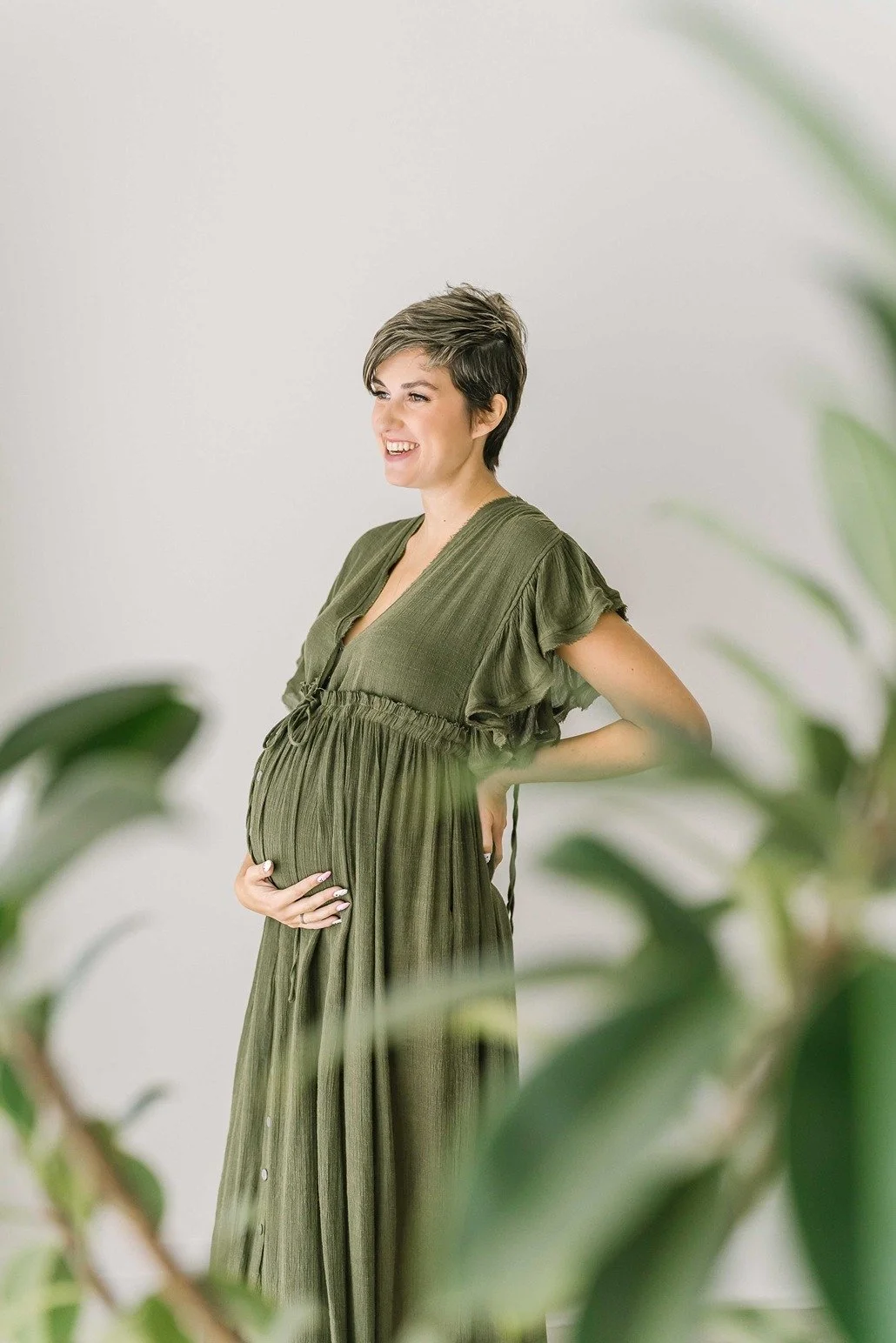 maternity photo indoor