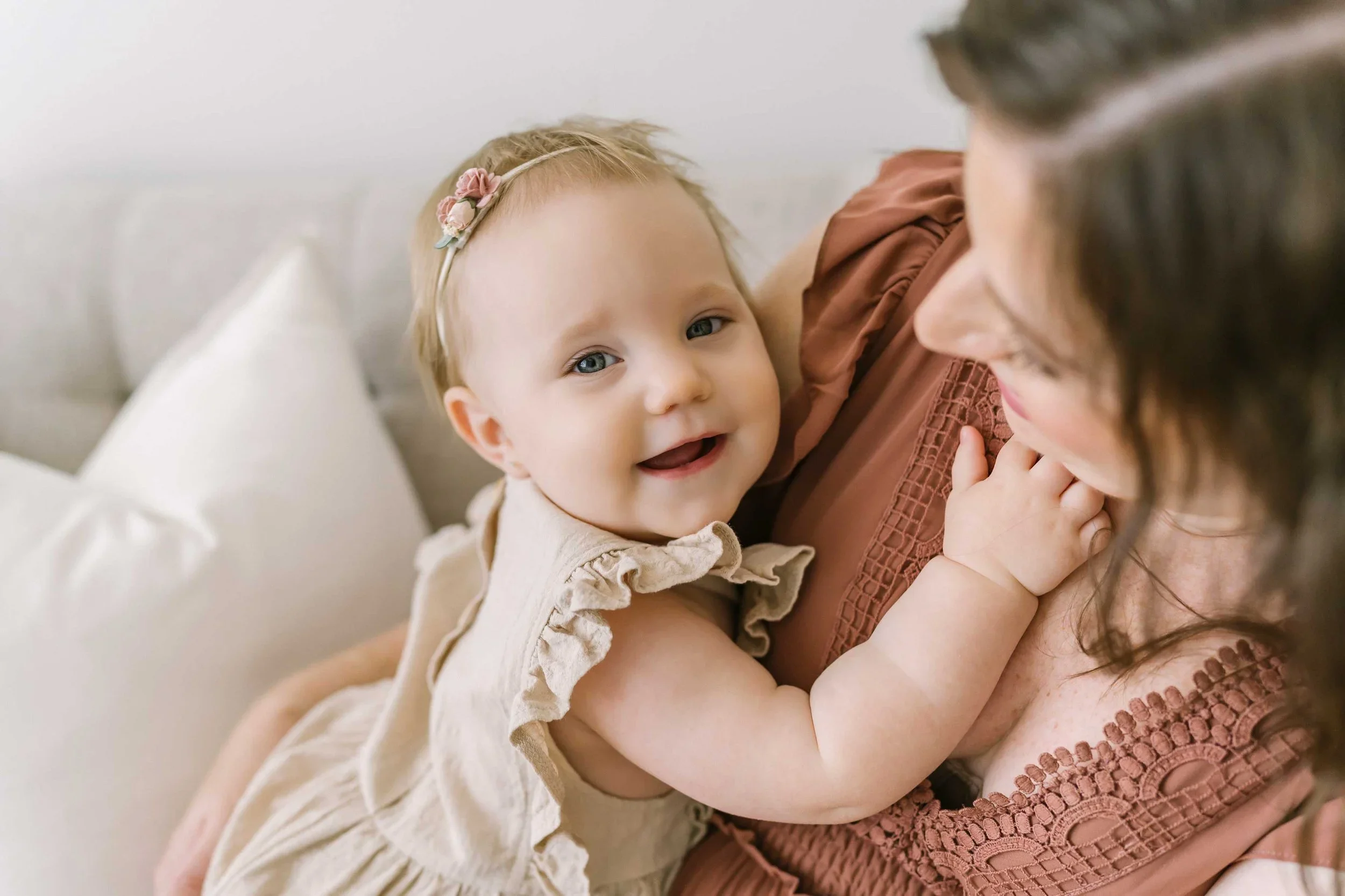 niagara newborn photography mom and baby