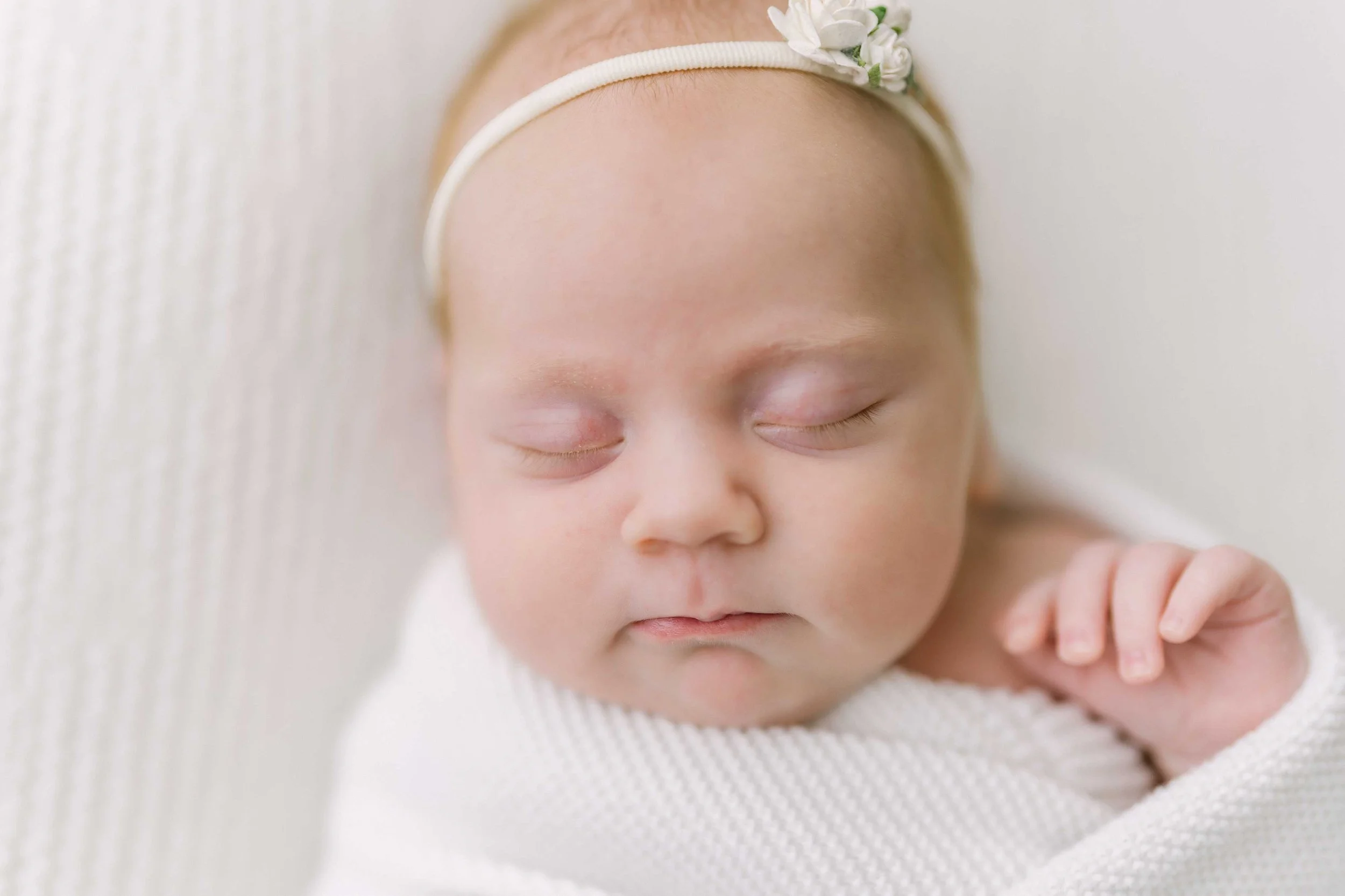 Sleepy Faces and Tiny Details: A Newborn Session in Grimsby