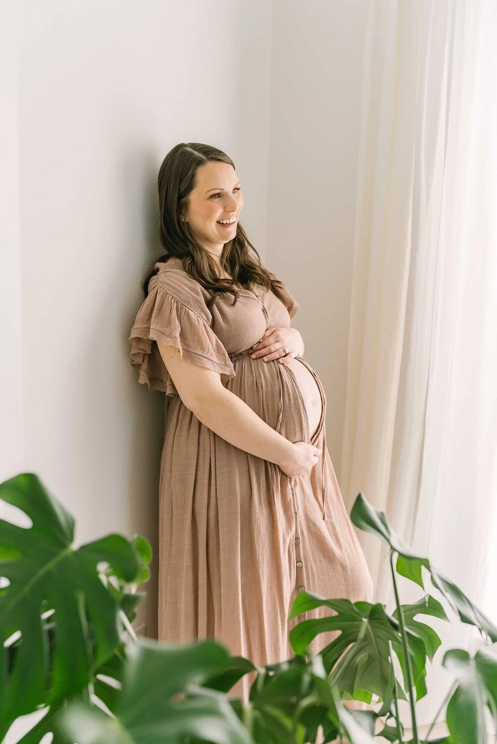 maternity-photoshoot-dress4.jpg