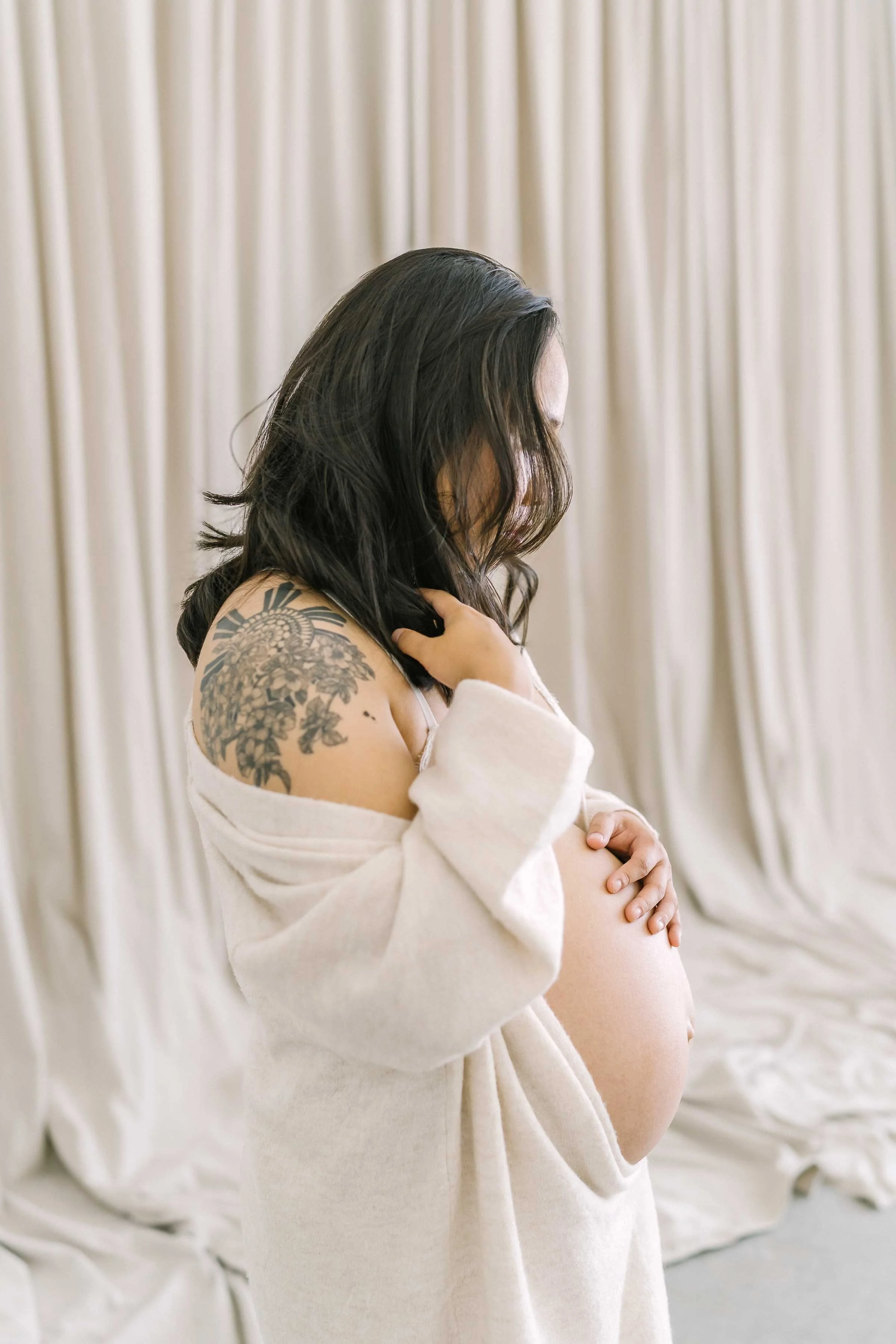 048-Maternity-Photography-Niagara-Ontario.jpg
