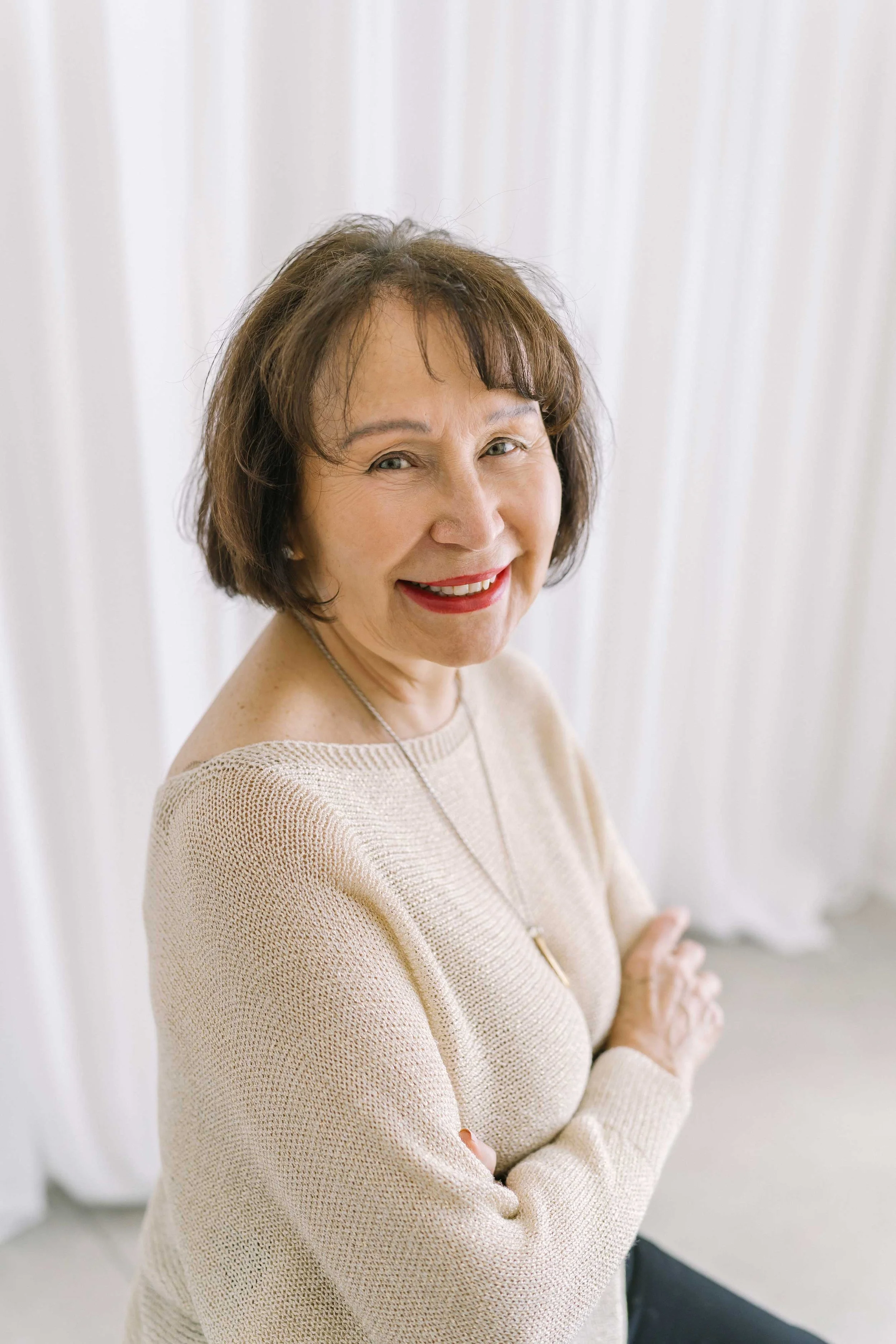 She Means Business Headshots for Women in Niagara and Hamilton