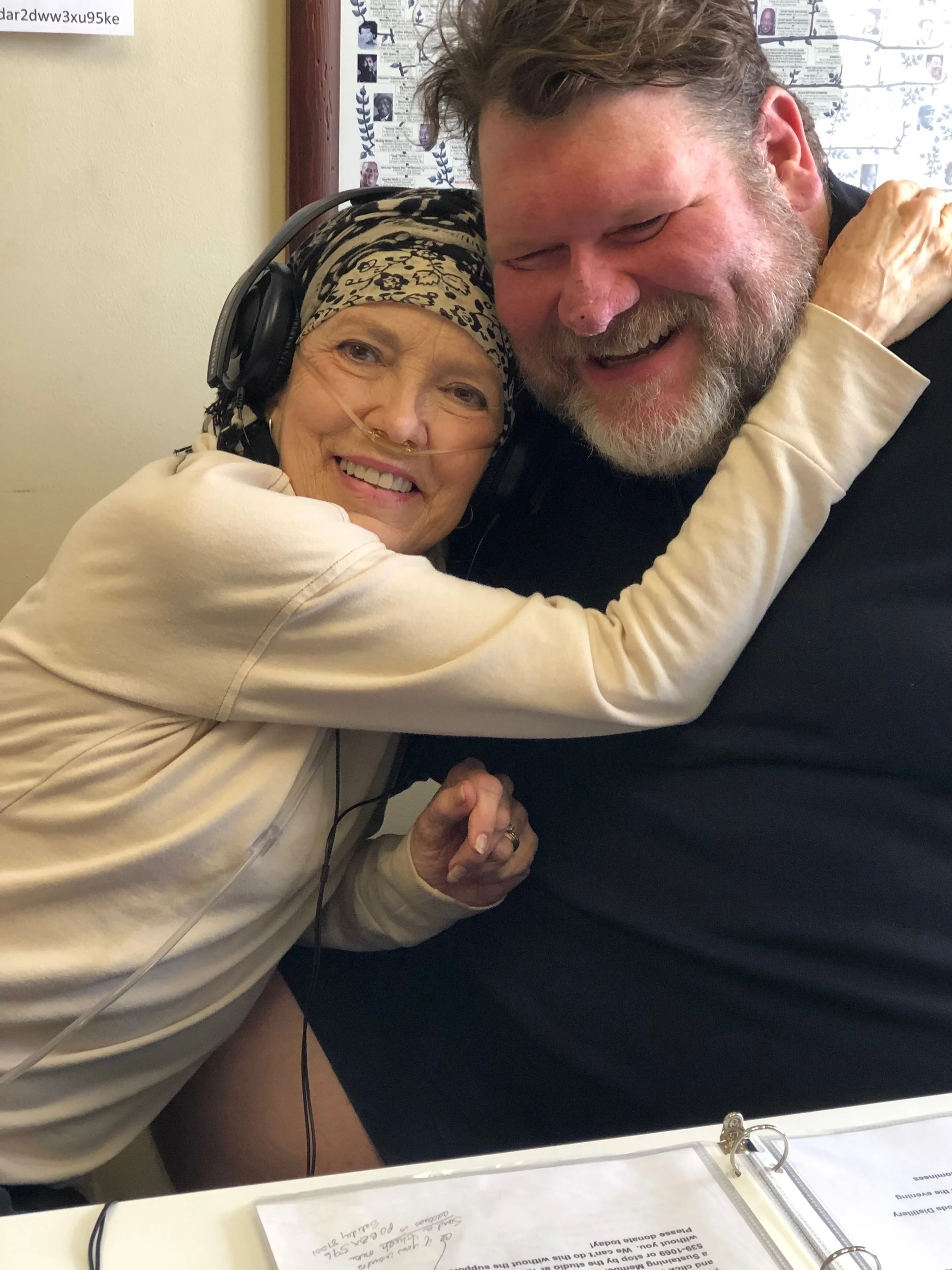 Jane Whitmer, Top 5 Women Who Rock giving Jimmy Sellars a big HUG