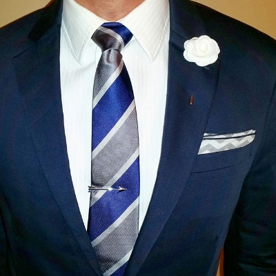 I paired items from this month’s box with a crisp white shirt and classic navy blazer to achieve a sharp look – perfect for a busy, young professional.