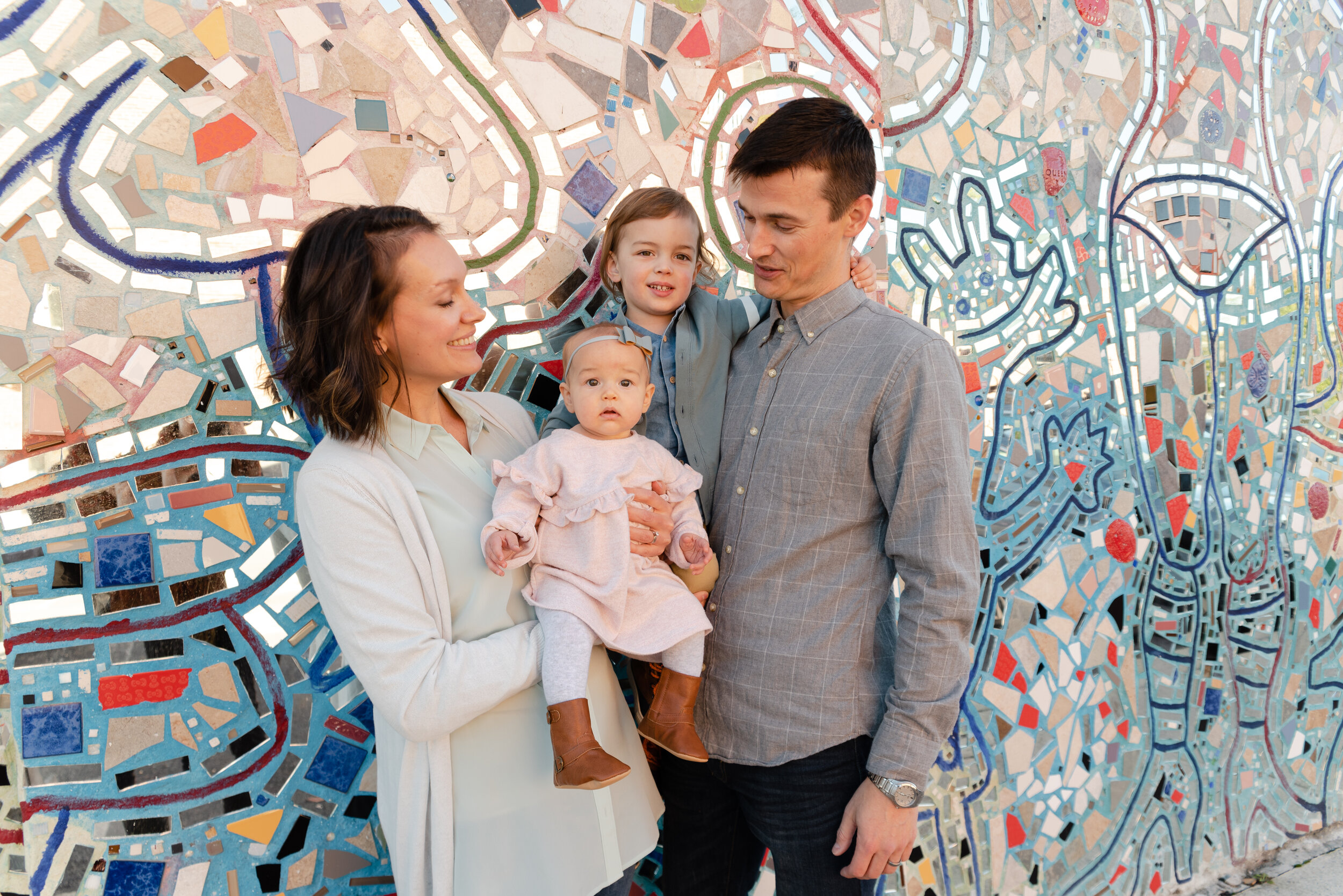 wilsonfamilyportraitsession_downtownchambersburgPA_FrederickMD_POW2019-2.jpg