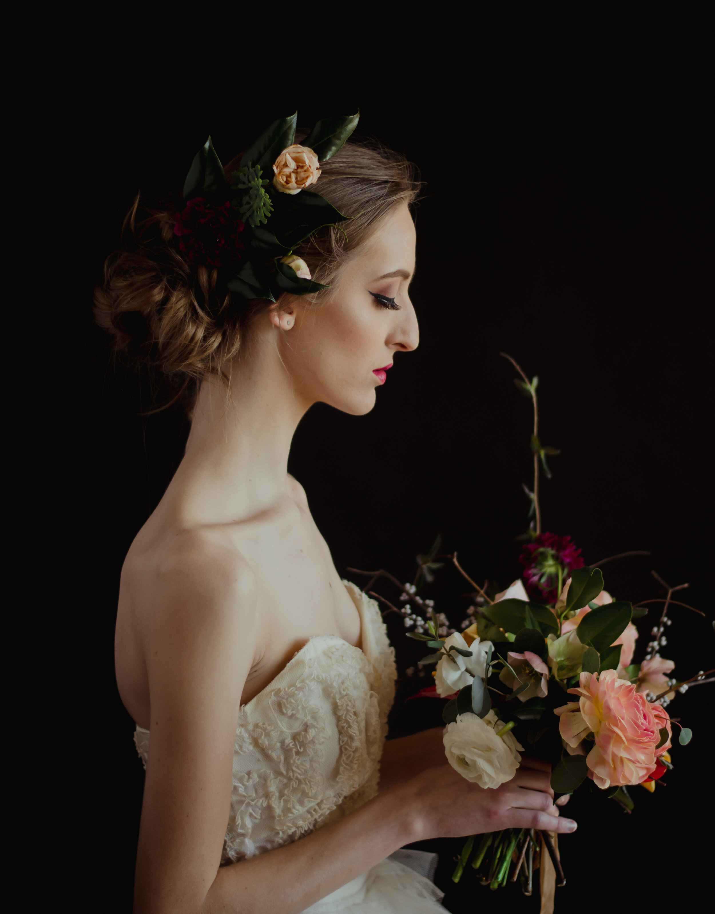 peytonoliviaphoto_steelcutflowerco_bride_bouquet_wedding_frederickmaryland_POW2020-6.jpg