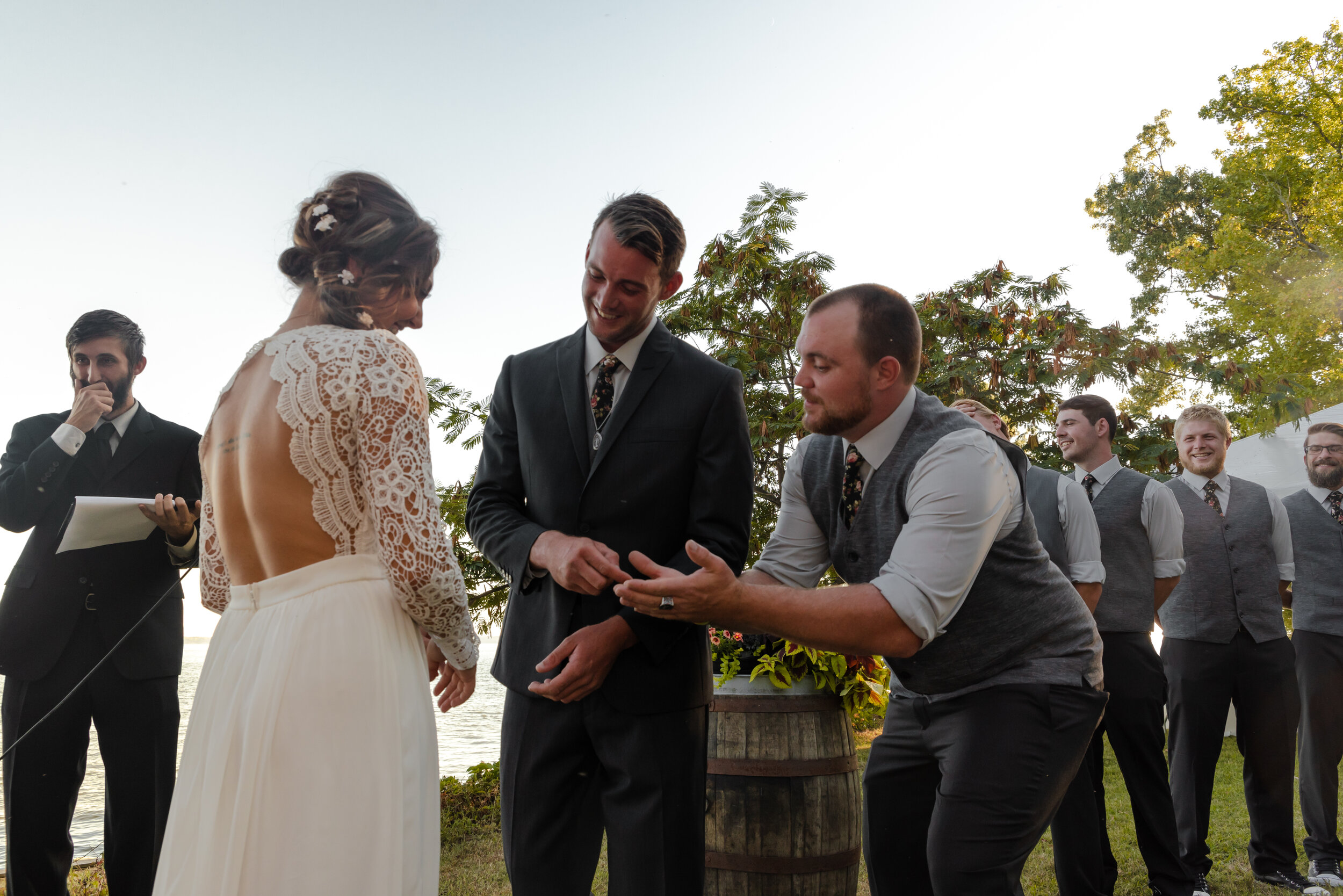 PeytonOliviaPhotography_Frederick_Maryland_WeddingPhotographer_ErinandKyleNicholson_CobbIslandMarland_POW2020-77.jpg