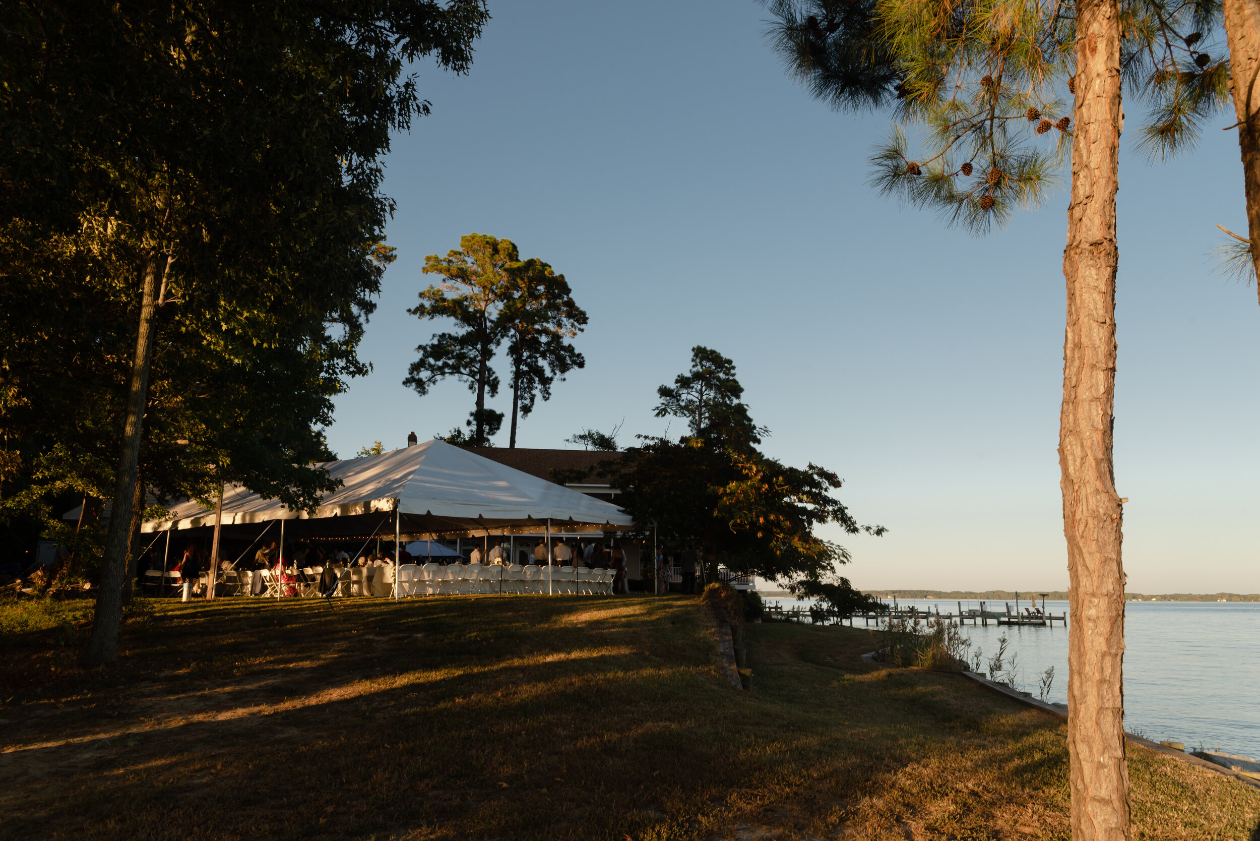 PeytonOliviaPhotography_Frederick_Maryland_WeddingPhotographer_ErinandKyleNicholson_CobbIslandMarland_POW2020-139.jpg