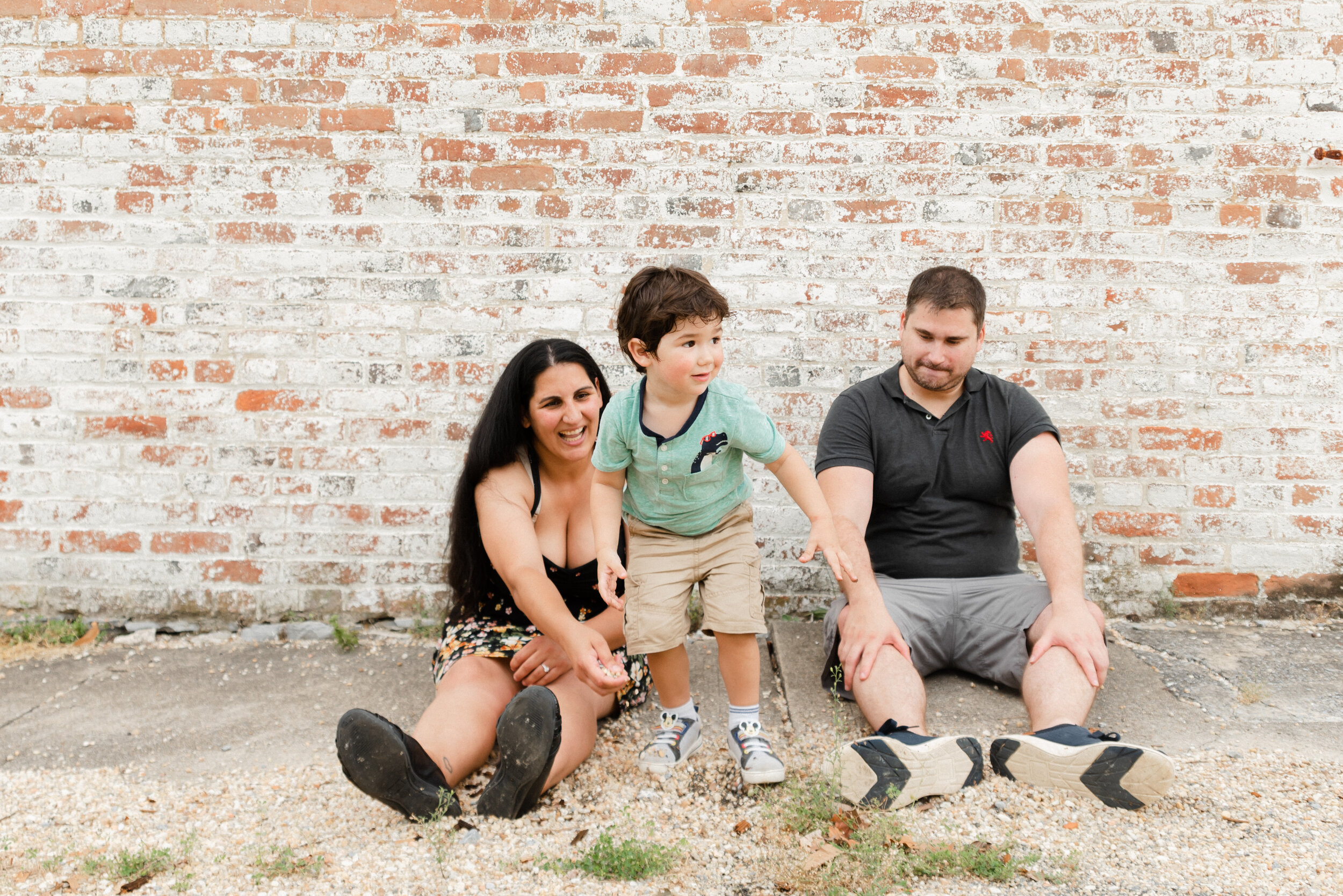 Mara+Josh+Ethan_FamilySession_DowntownFrederick_BakerPaker_PeytonOlivia_POW2020-93.jpg