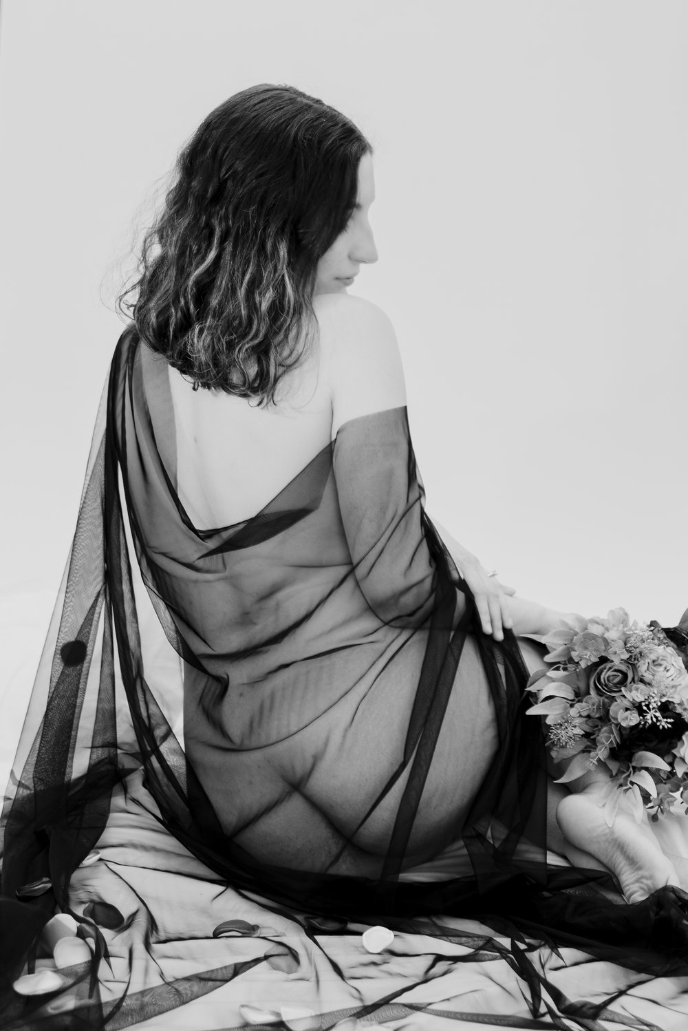 Erika_Boudoir_Wedding_SneakPeeks_PeytonOliviaPhotography_DMV_Hagerstown_Frederick_Maryland_POW2023-3.jpg