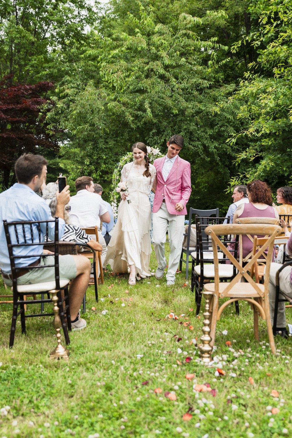 Claire+Zach_Journal_VirginiaWedding_TheHemlockHouse_AirbnbWedding_Maryland_Wedding_Elopement_DMV_Maryland_Hagerstown_Frederick_Maryland_PeytonOliviaPhoto_WeddingPhotography_POW2023-59.jpg