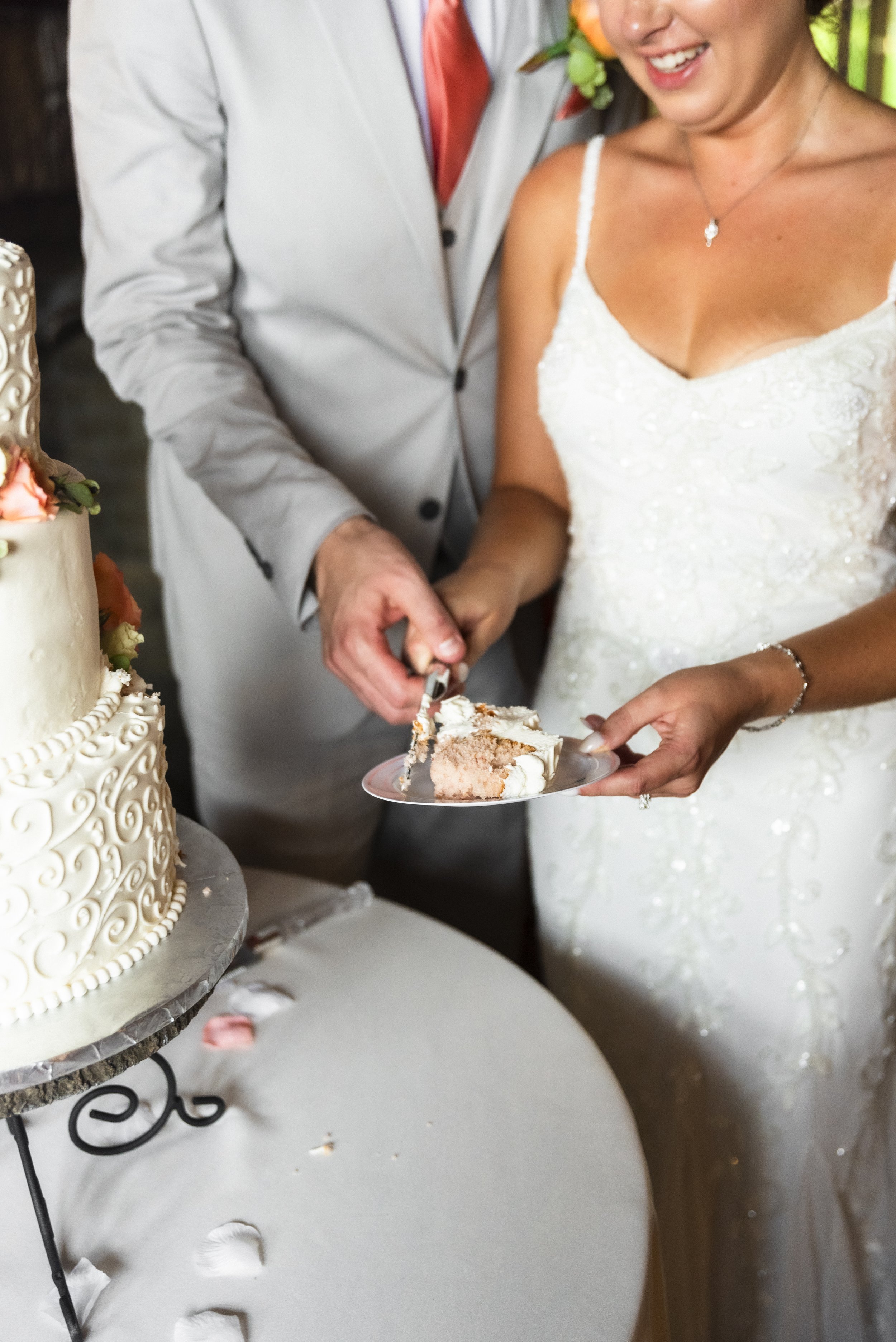 Alyssa+Joe_TheTeaRoom_GambrillStatePark_Maryland_Wedding_Elopement_MircoWedding_July_DMV_Maryland_Hagerstown_Frederick_Maryland_PeytonOliviaPhoto_WeddingPhotography_POW2023-124.jpg