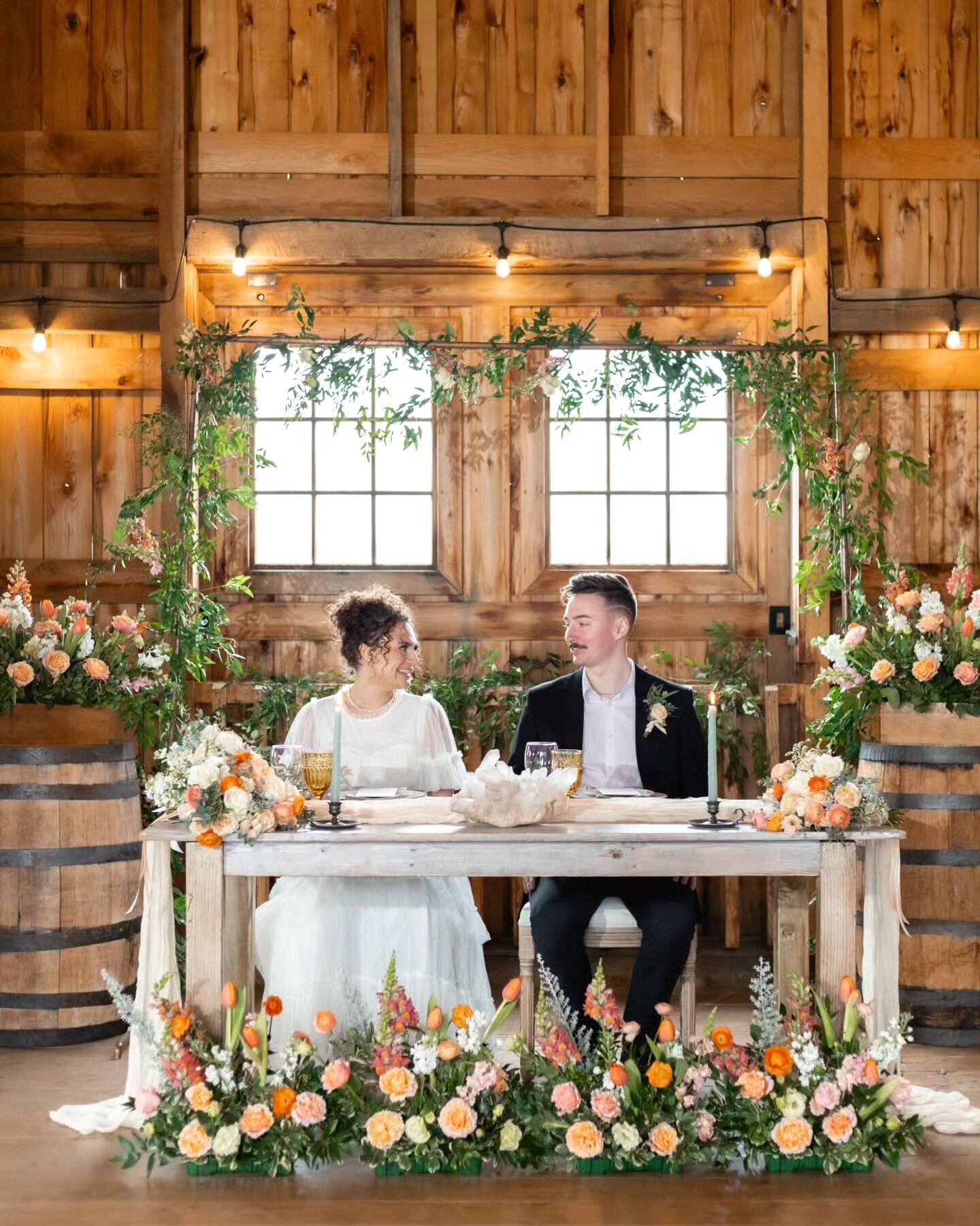 A wedding colored with peach and sage, surrounded by fields and flowers, and filled with love. ✨

Images captured by our amazing lead photographer, Drew 💕📸

Amazing vendor team:
Photo + Video |&nbsp;&nbsp;@peytonoliviastudios
Design &amp; Coordinat